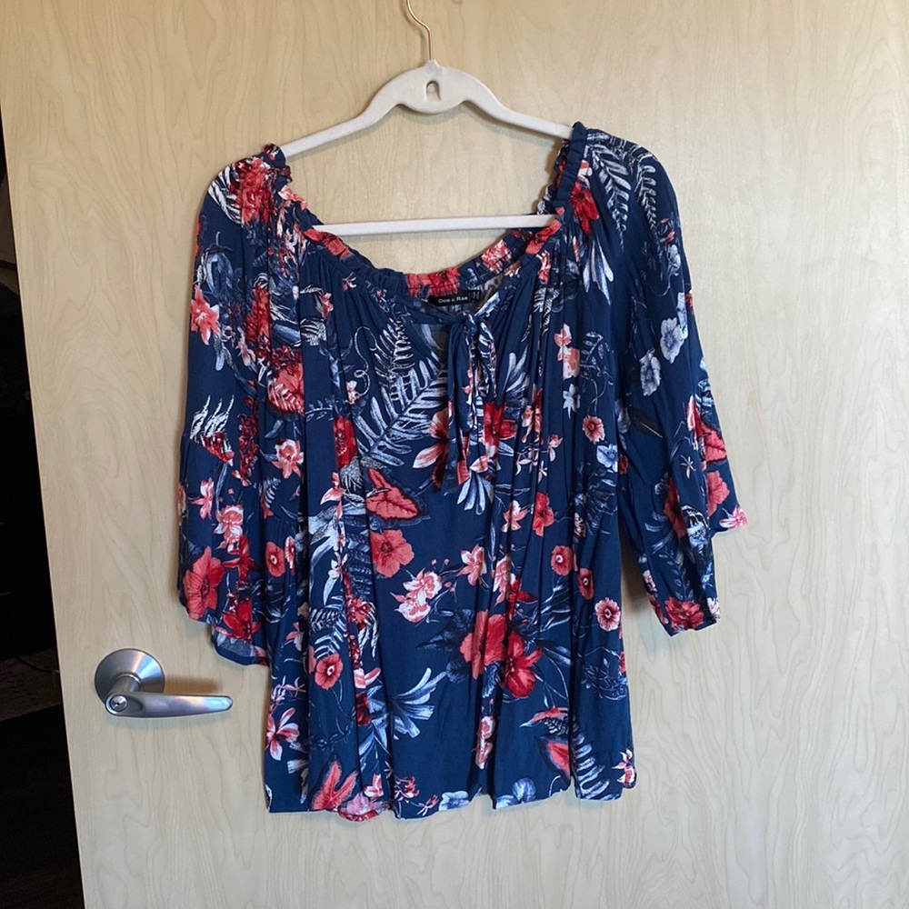 Floral top